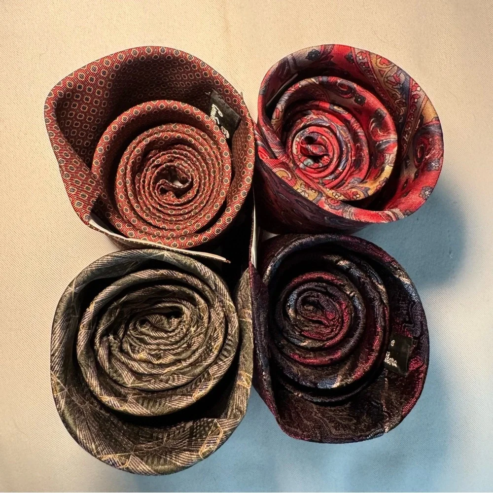 Timeless Vintage Men’s Tie Set - Countess Mara and Bill Blass